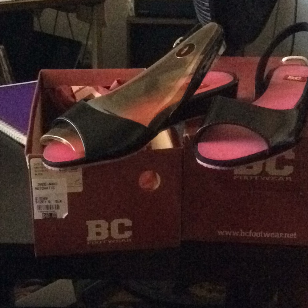 Girls shoes